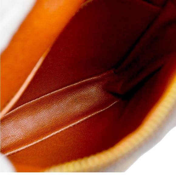 LOUIS VUITTON DANUBE MONOGRAM  CROSSBODY/SHOULDERBAG - Picture 5 of 9